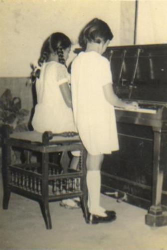 Child Prodigies at the Piano